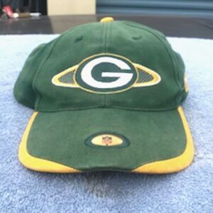 "G" Adjustable Cap . Green Bay Packers . New w/o Tags